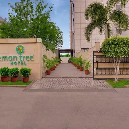 Lemon Tree Hotel, Noida Kültér fotó