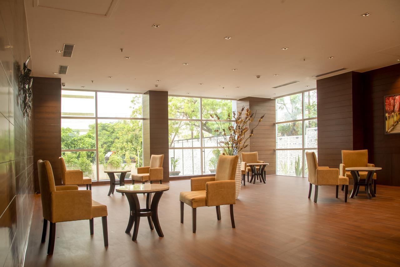 Lemon Tree Hotel, Noida Kültér fotó